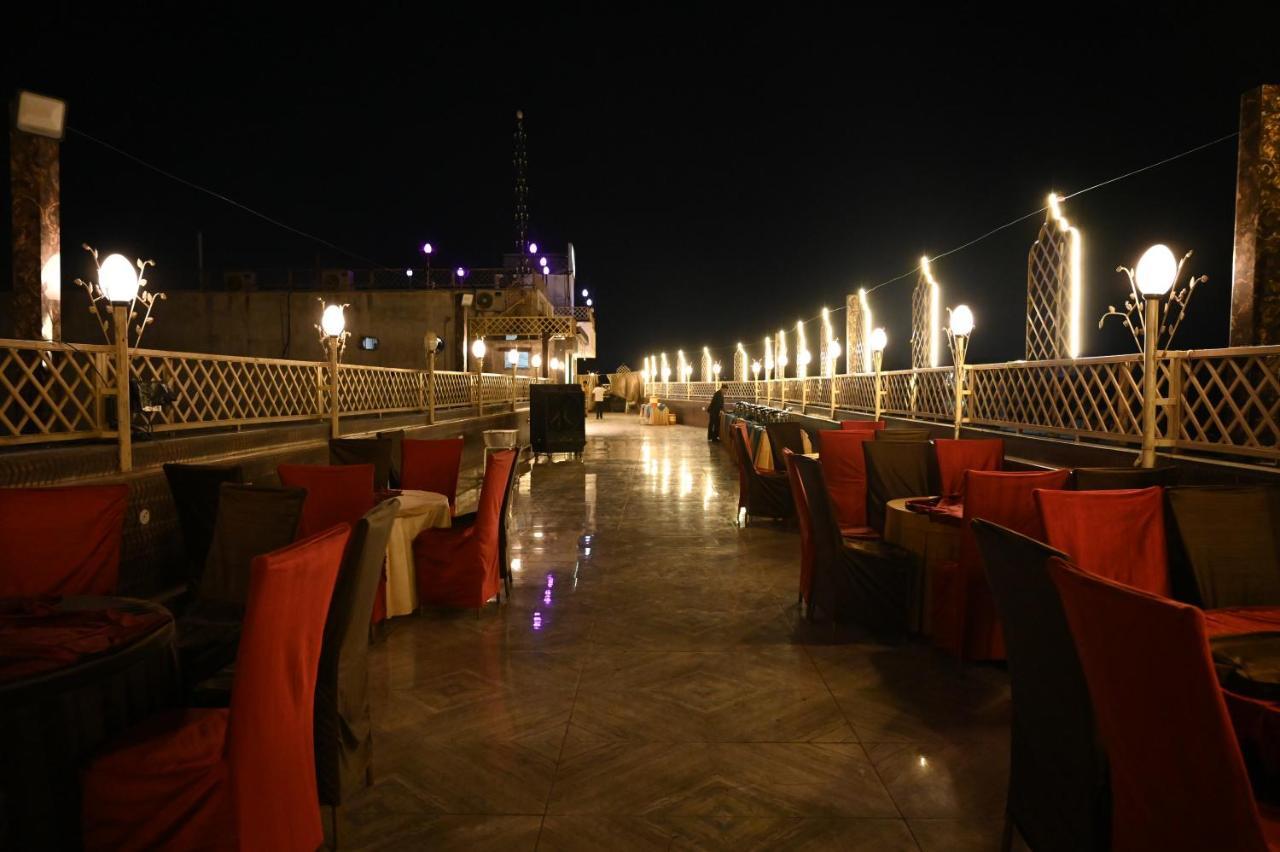 The Shah Imperial Hotel Gwalior Eksteriør billede